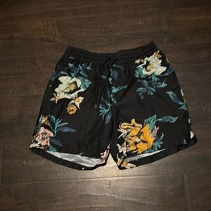 Black shorts flower printed